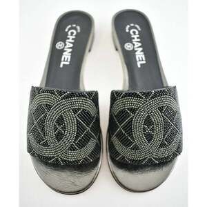 Chanel 20P Black Grey Pearl Embroidery Bead CC Logo Slide Sandal Mule Flat 42
